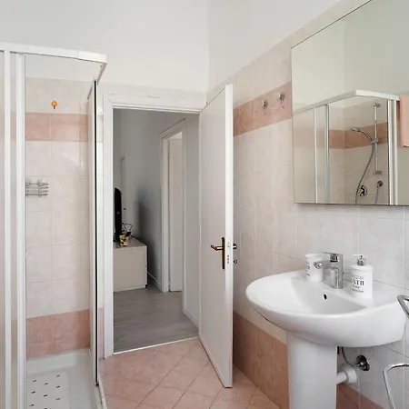 Casa Paolino 50 Metri Dal Mare Apartment